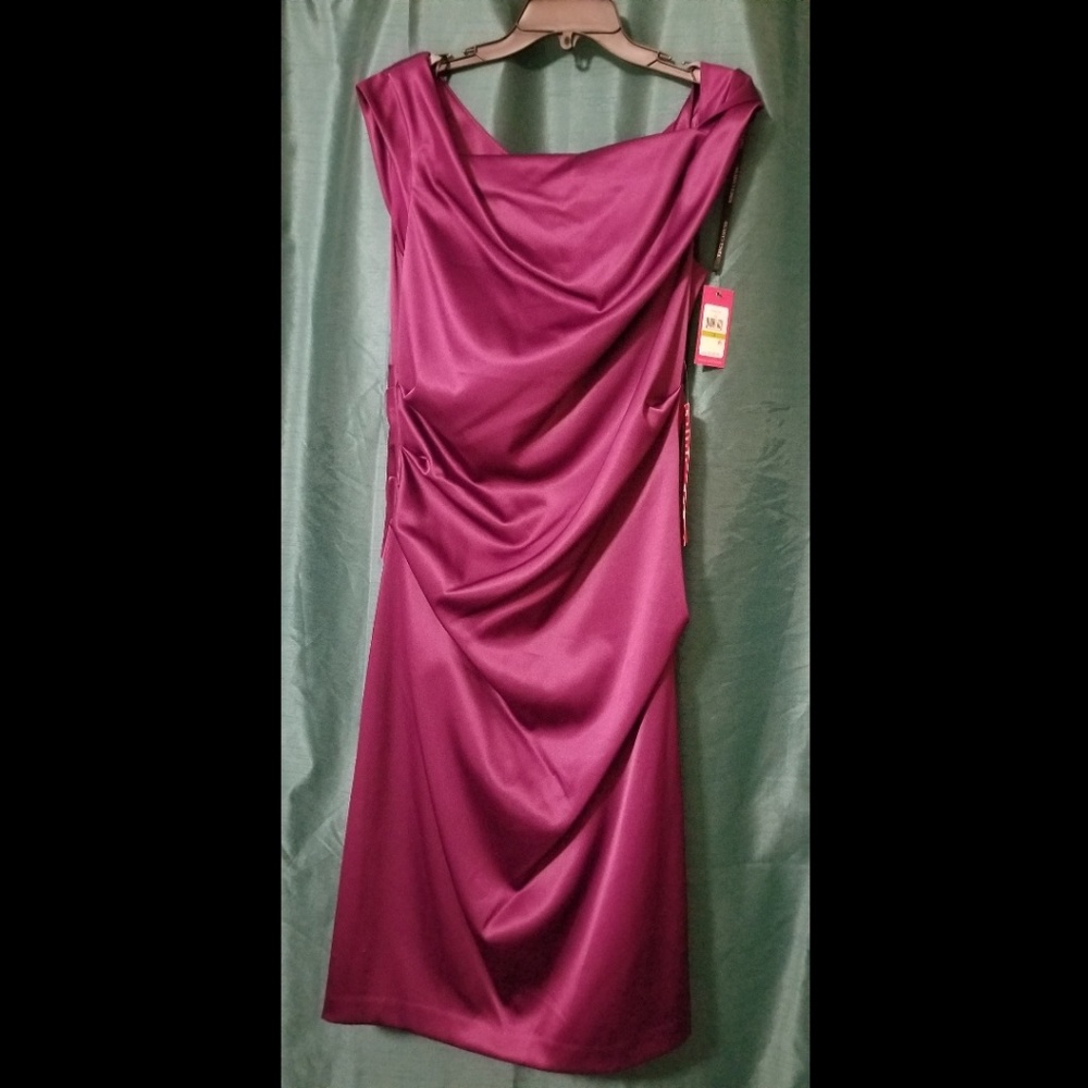 Never Worn Purple Sleeveless Cocktail Dress - Picture 3 of 4